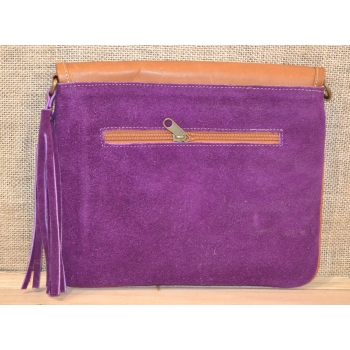 Torebka ze skóry etno w fioletowym kolorze  z koralikami mullo .